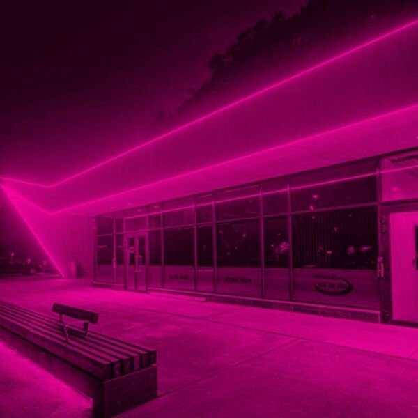 Pembe Neon Şerit Led Fişli 220v Esnek Dış Mekan, Bahçe, Açık Alan Dekoratif Aydınlatma